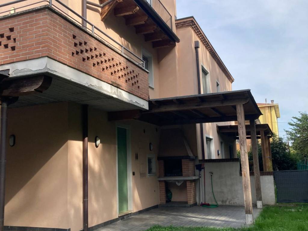 casa indipendente in affitto a Caldogno in zona Rettorgole