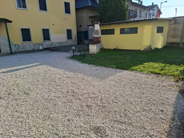 appartamento in affitto a Caldogno in zona Cresole