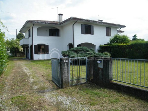 casa indipendente in affitto a Camisano Vicentino