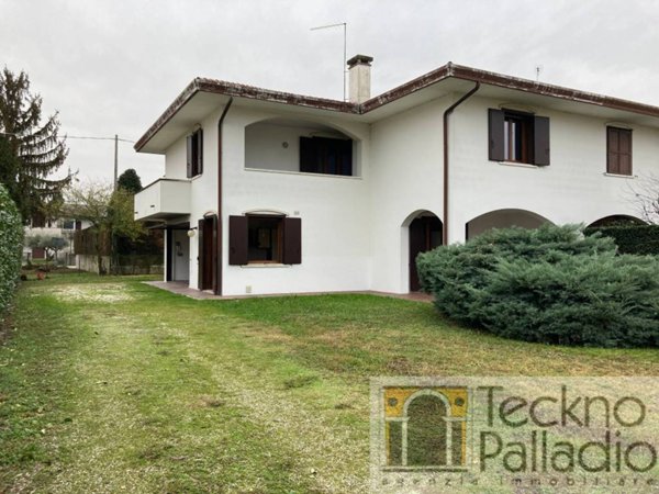 casa indipendente in affitto a Camisano Vicentino