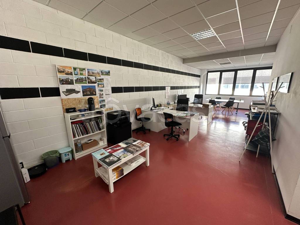 ufficio in affitto a Camisano Vicentino in zona Santa Maria