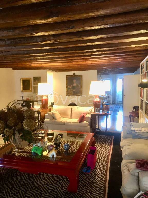 appartamento in affitto a Camisano Vicentino in zona Santa Maria