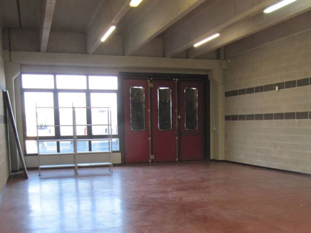 locale commerciale in affitto a Camisano Vicentino in zona Santa Maria