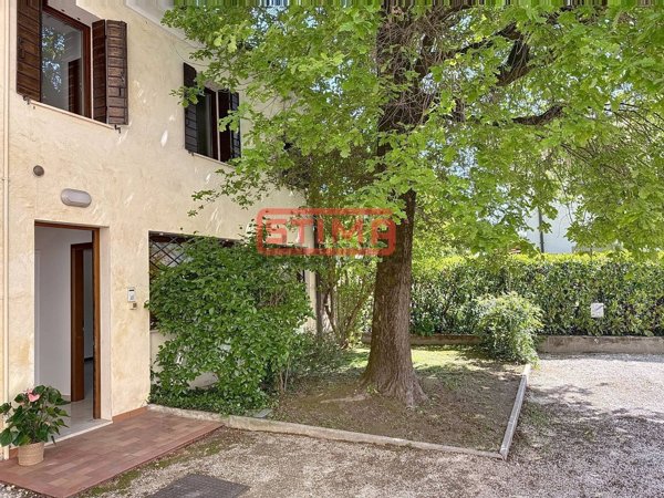 ufficio in affitto a Camisano Vicentino in zona Santa Maria