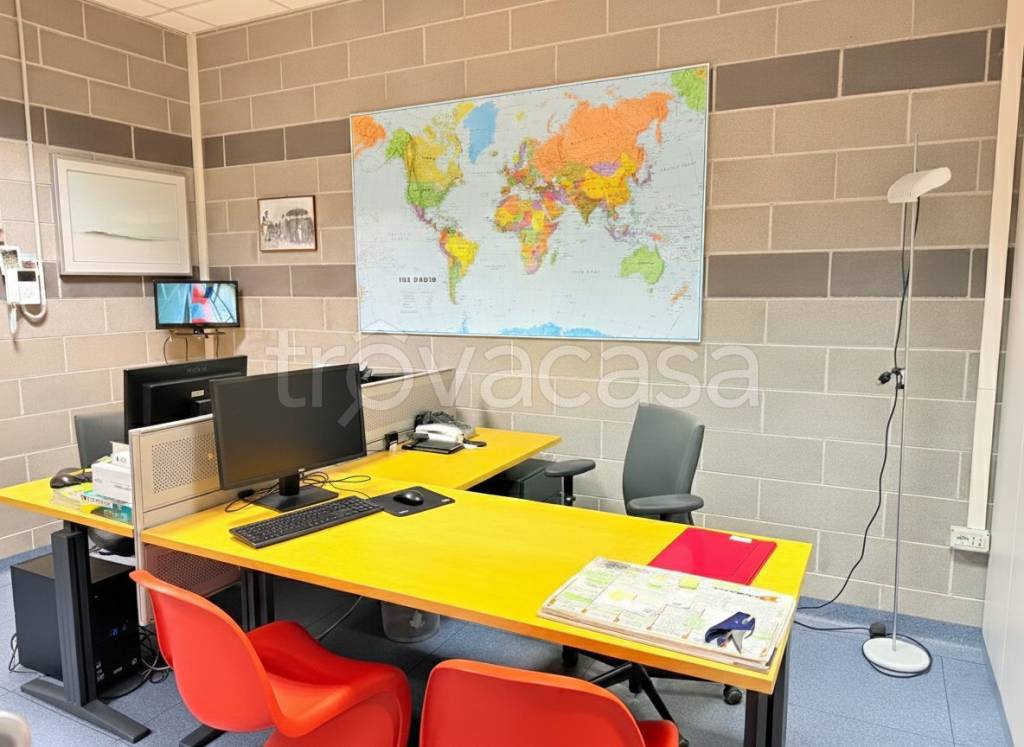 locale commerciale in affitto a Camisano Vicentino in zona Santa Maria