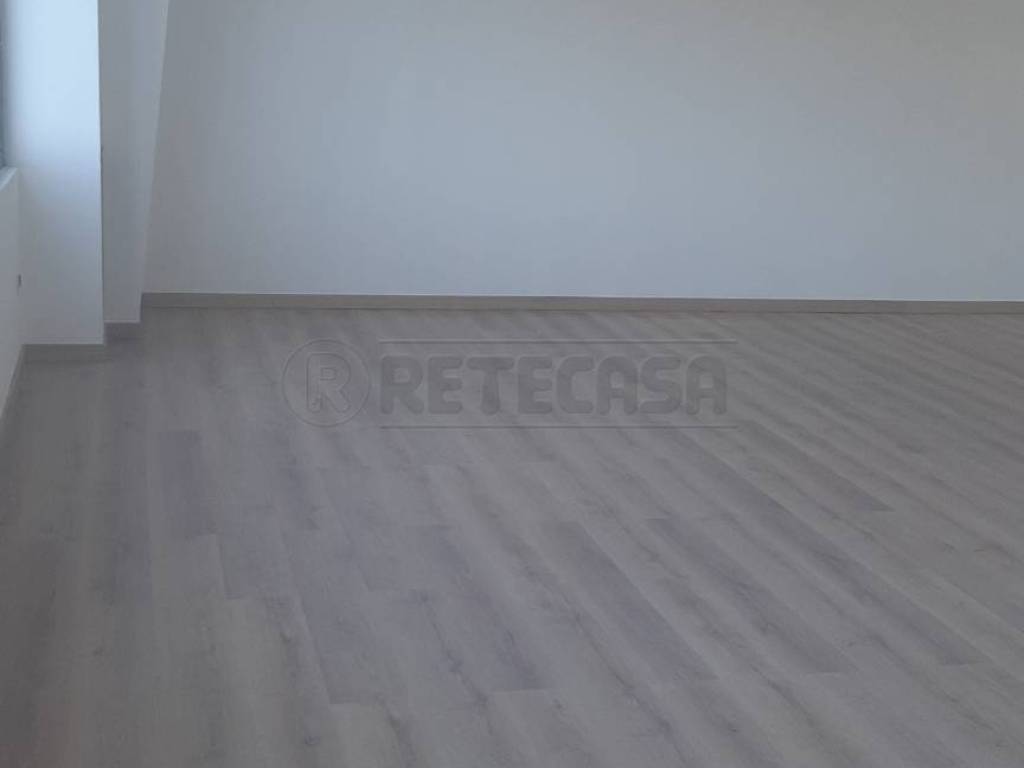 negozio in affitto a Camisano Vicentino in zona Santa Maria