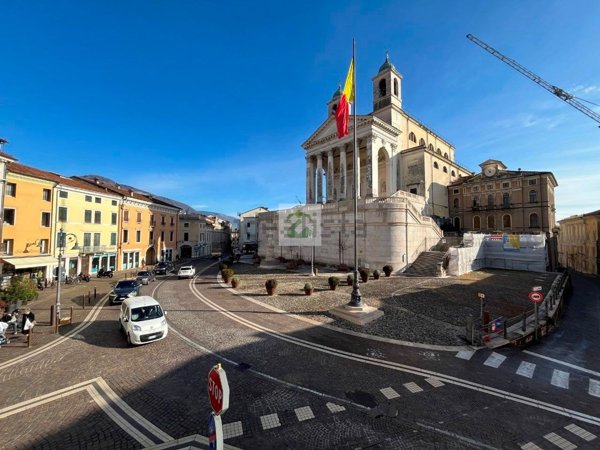 ufficio in affitto a Carrè