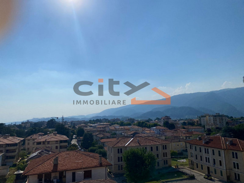 appartamento in affitto a Cassola in zona San Zeno