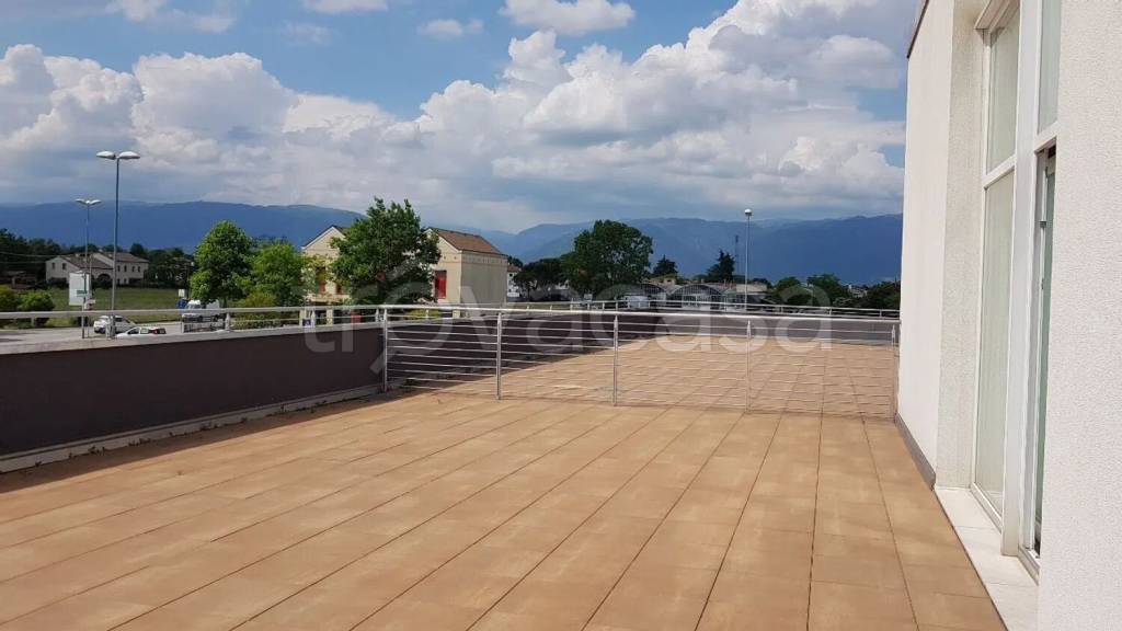 ufficio in affitto a Cassola