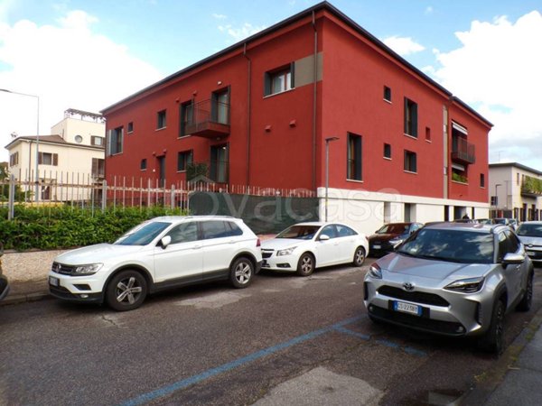 appartamento in affitto a Cassola in zona San Zeno