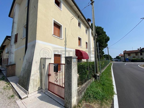appartamento in affitto a Cassola in zona San Zeno