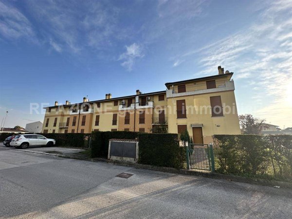 casa indipendente in affitto a Castegnero in zona Villaganzerla