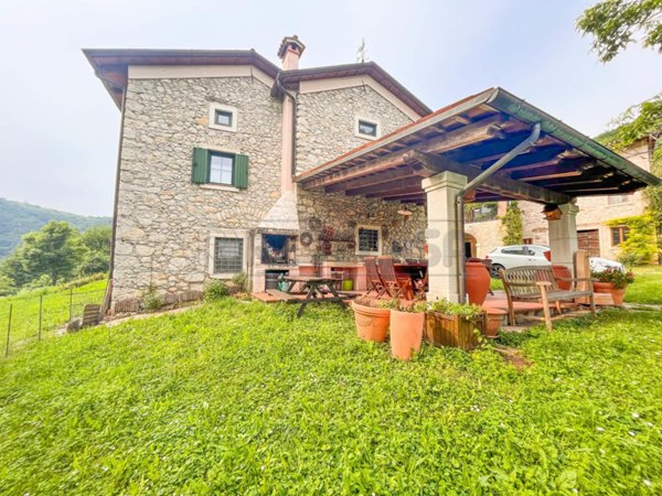 casa indipendente in affitto a Castelgomberto