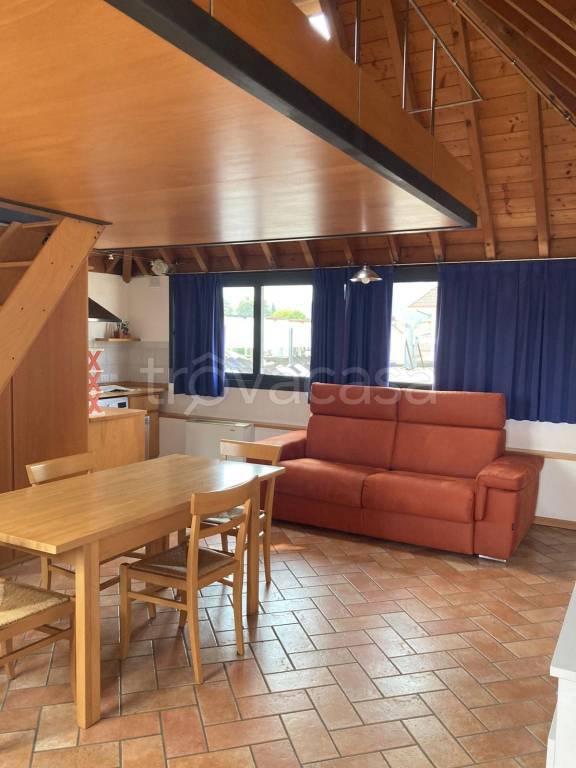 appartamento in affitto a Castelgomberto