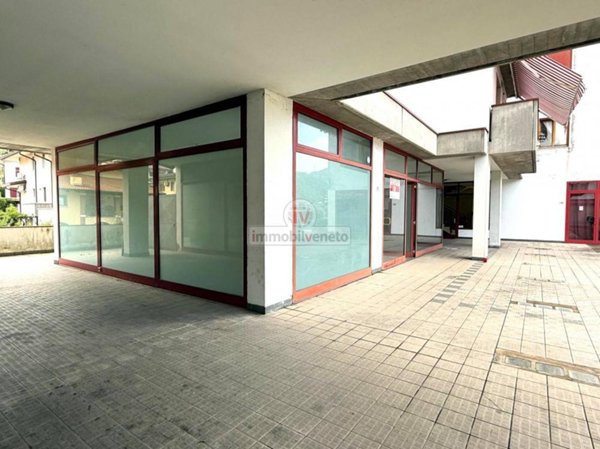 negozio in affitto a Chiampo in zona Arso
