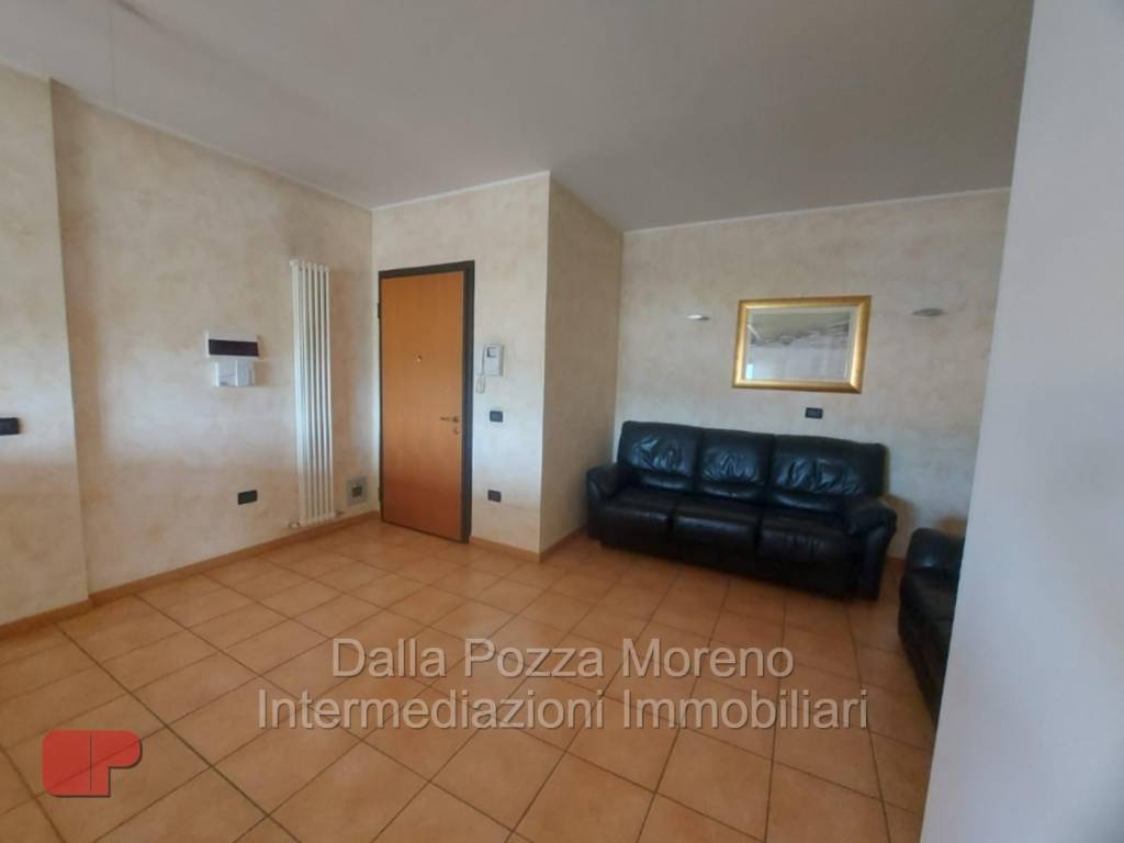 appartamento in affitto a Costabissara in zona Motta