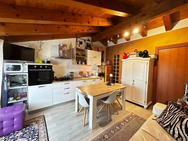 appartamento in affitto a Costabissara in zona Motta