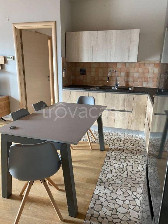 appartamento in affitto a Costabissara