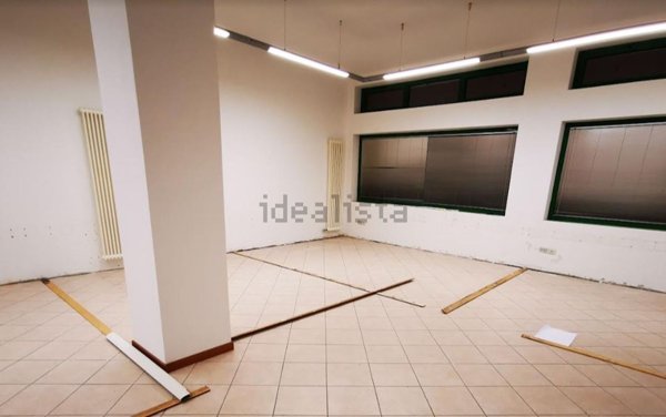 ufficio in affitto a Costabissara