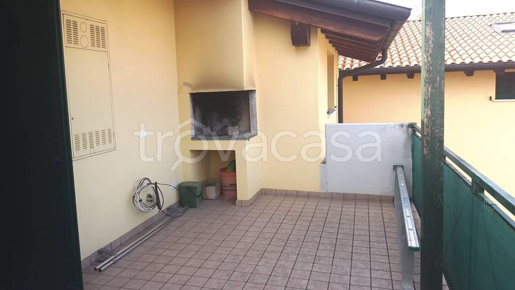 appartamento in affitto a Costabissara