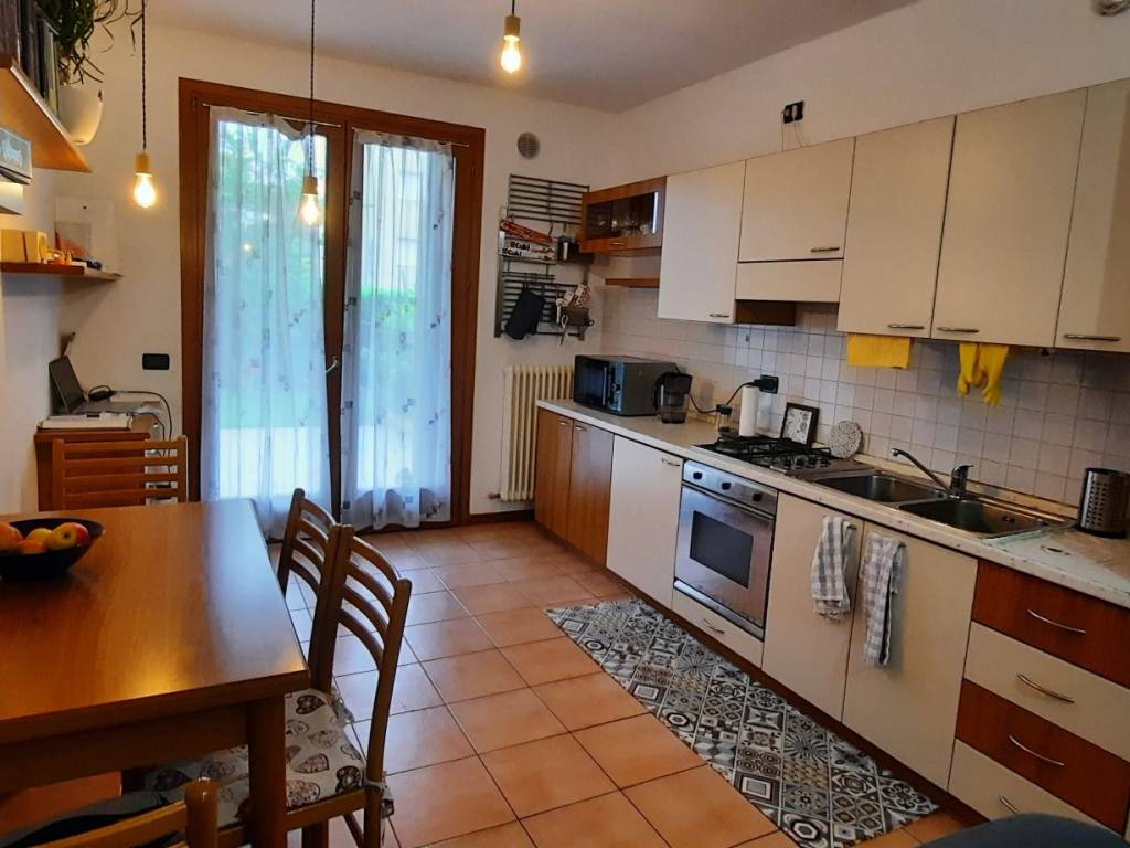 appartamento in affitto a Creazzo
