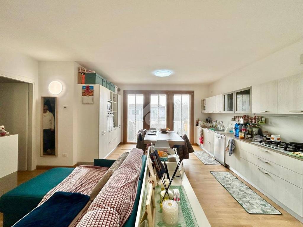 appartamento in affitto a Creazzo