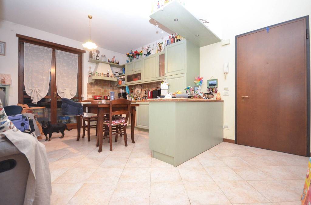 appartamento in affitto a Creazzo