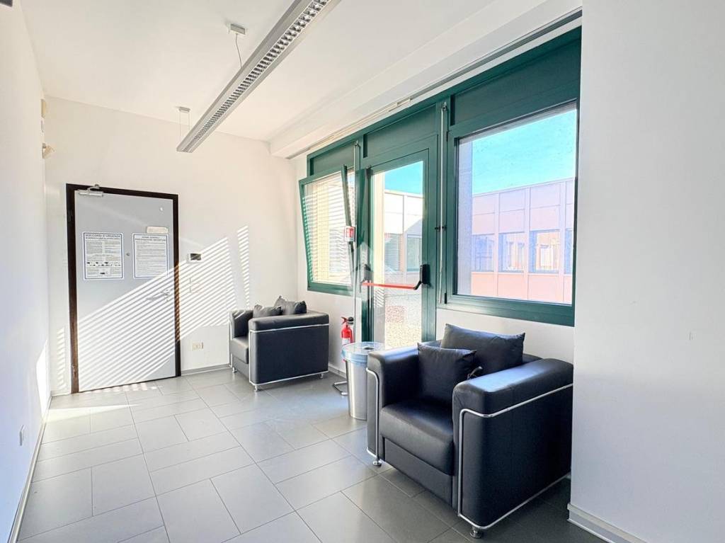 ufficio in affitto a Creazzo