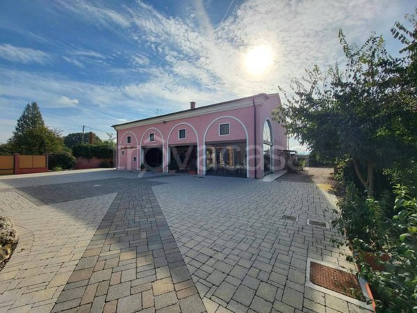 appartamento in affitto a Creazzo in zona Olmo