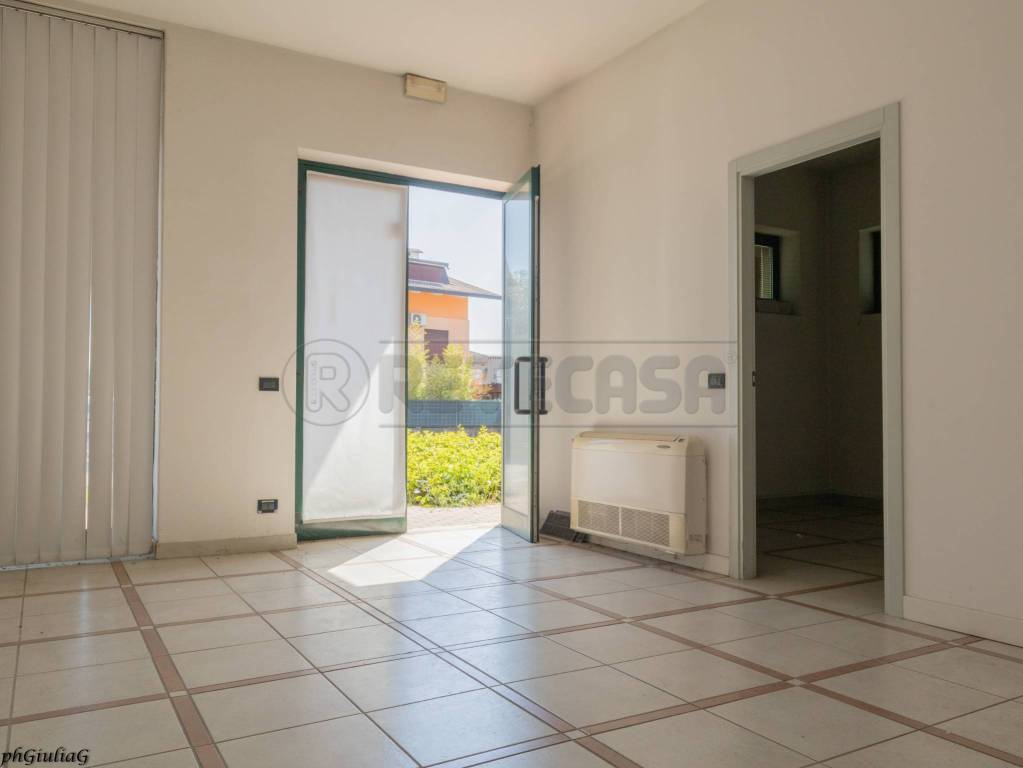 negozio in affitto a Dueville