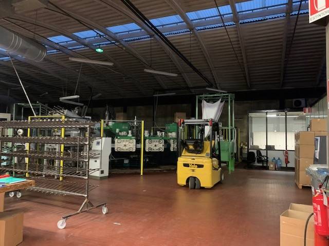 locale commerciale in affitto a Dueville