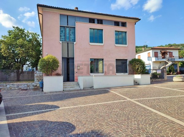 appartamento in affitto a Gambellara