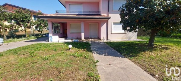 casa indipendente in affitto a Grisignano di Zocco