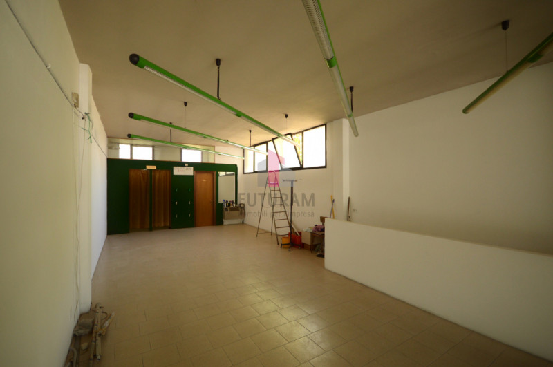 locale commerciale in affitto a Grisignano di Zocco