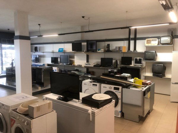 negozio in affitto a Grisignano di Zocco in zona Barbano