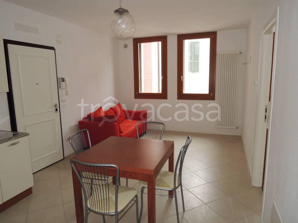 appartamento in affitto ad Isola Vicentina