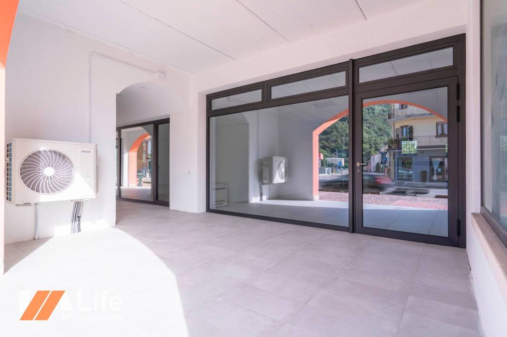 negozio in affitto a Longare