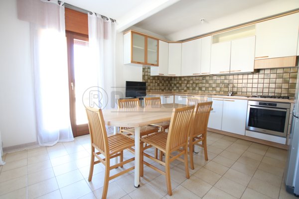 appartamento in affitto a Longare in zona Bugano