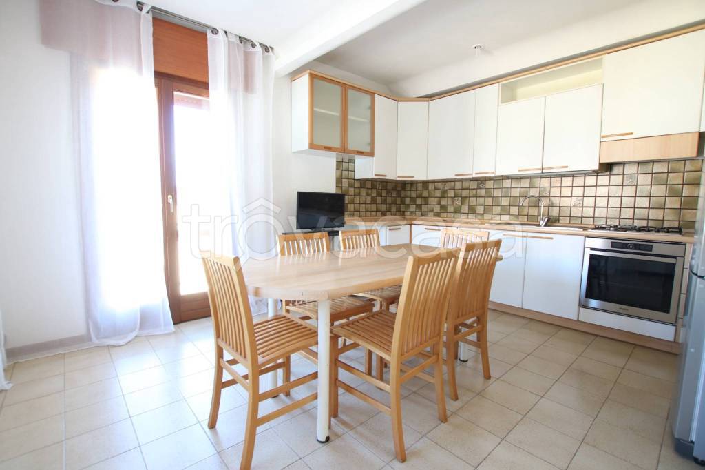 appartamento in affitto a Longare in zona Bugano