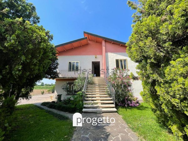 casa indipendente in affitto a Longare in zona Secula