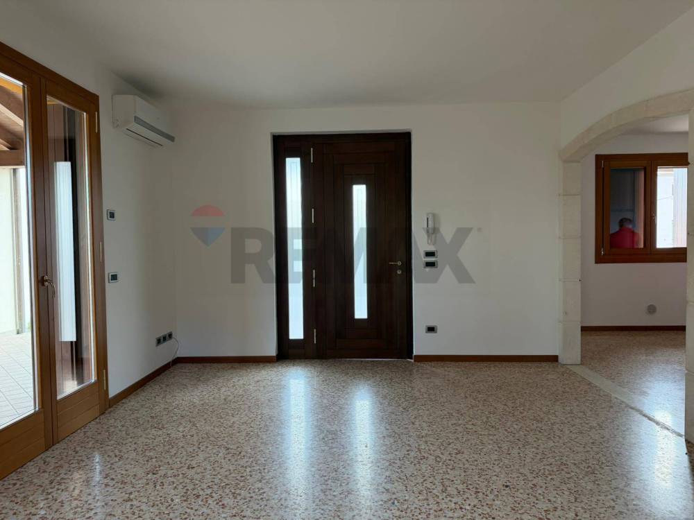 casa indipendente in affitto a Longare in zona Bugano