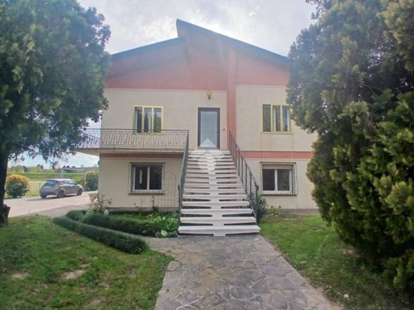 casa indipendente in affitto a Longare in zona Secula