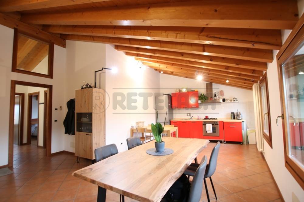 appartamento in affitto a Longare in zona Costozza