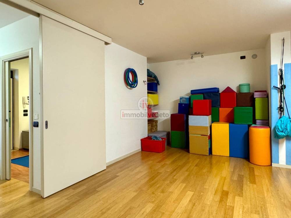 negozio in affitto a Lonigo