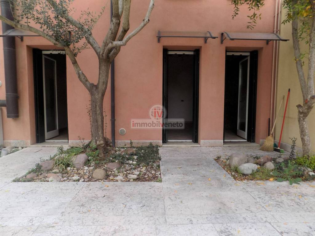 negozio in affitto a Lonigo