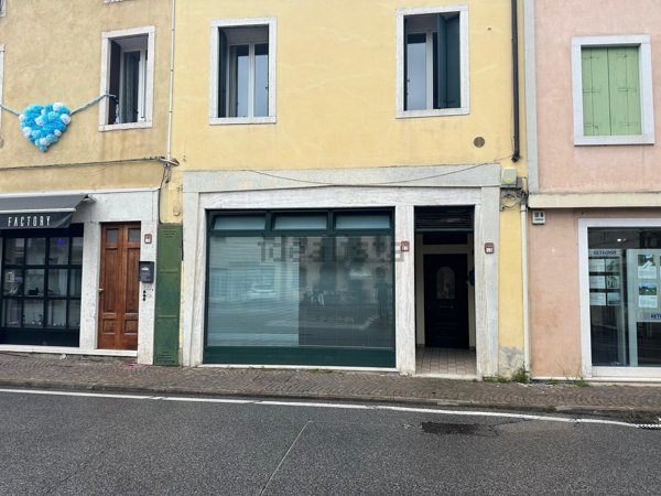 negozio in affitto a Malo