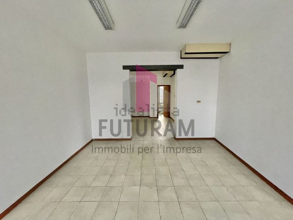 negozio in affitto a Marano Vicentino