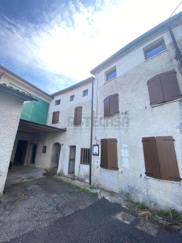 appartamento in affitto a Marostica in zona Pradipaldo