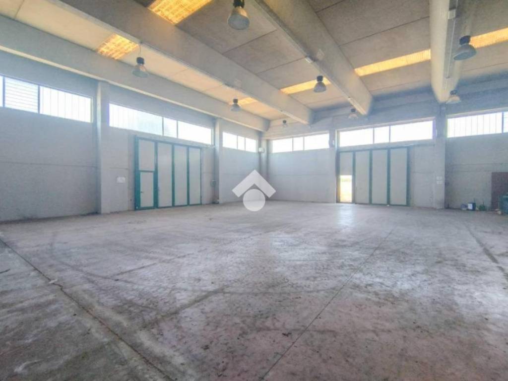 locale commerciale in affitto a Marostica