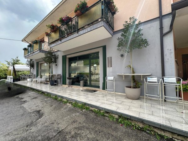 negozio in affitto a Marostica in zona Crosara